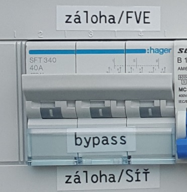 5. Přepínač záloha SÍŤ / FVE