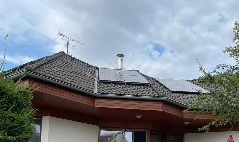Reference: Solární elektrárna s autonabíječkou a vyřízením dotace NZÚ - Polepy