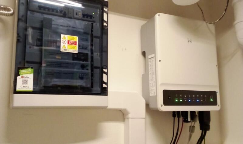 Reference: Solární elektrárna s vyřízením dotace Nová zelená úsporám - Rosice u Brna