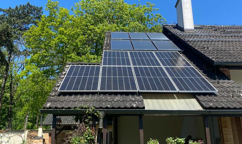 Reference: Fotovoltaická elektrárna s baterií a nabíjecí stanicí pro elektromobil - Litoměřice-Předměstí