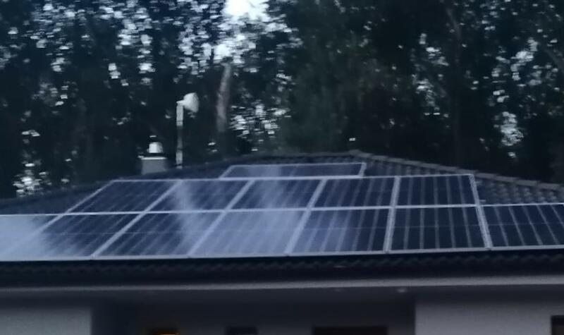 Reference: Solární elektrárna instalovaná na valbovou střechu - Neratovice 