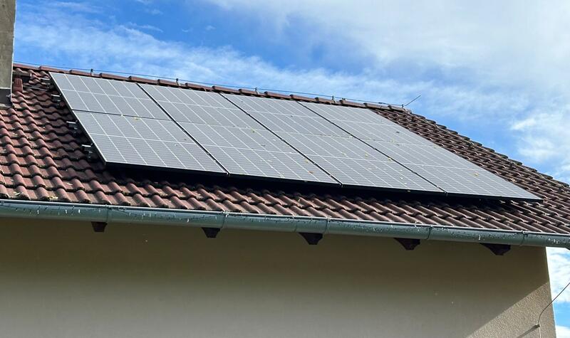 Reference: Fotovoltaická elektrárna s bateriovým úložištěm - Niměřice-Horní Cetno