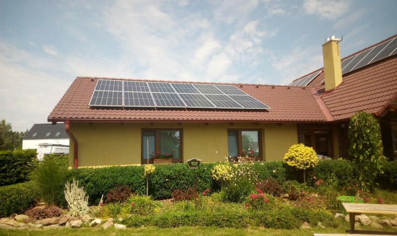 Reference: Fotovoltaická elektrárna s nabíjecí stanicí pro elektromobil - Klínec