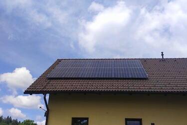 Reference: Fotovoltaika s baterií a vyřízením dotace - Písek 