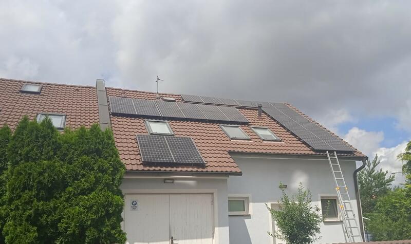 Reference: Fotovoltaická elektrárna s výkonem 6,08 k Wp realizovaná v Zeleneči 
