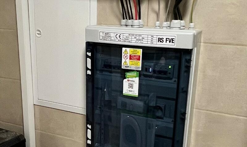 Reference: Fotovoltaická elektrárna na klíč instalovaná v Benátkách nad Jizerou-Dražicích
