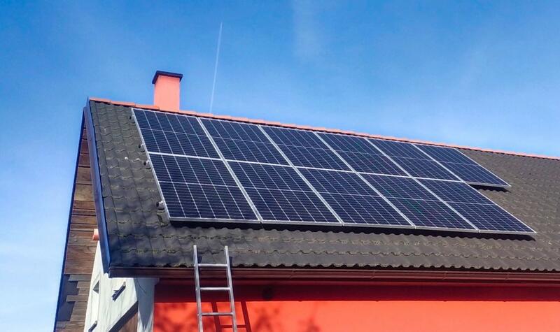 Reference: Fotovoltaická elektrárna s instalací bateriového systému - Rousměrov 