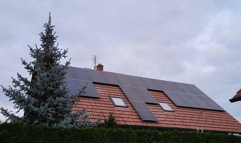 Reference: Solární elektrárna s výkonem 9,9 kWp a uchováním vyrobené energie v bateriích - Nymburk