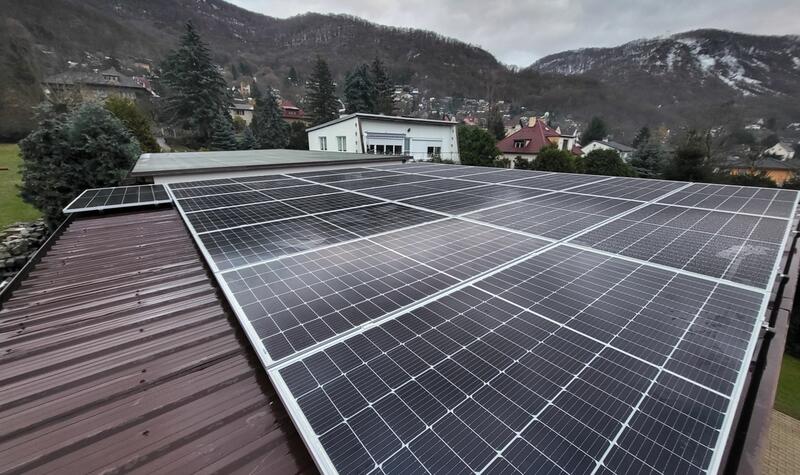 Reference: Fotovoltaika s výkonem 9,9 kWp a baterii o kapacitě 10,65 kWh - Ústí nad Labem-Brná 