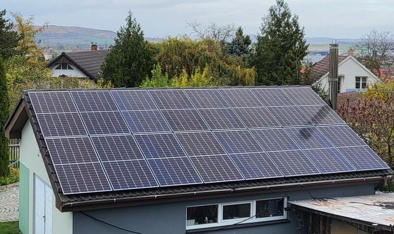 Reference: Fotovoltaická elektrárna s nabíjecí stanicí pro elektromobily - Mladá Boleslav-Jemníky