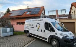 Reference Solární elektrárna s dobíjecí stanicí pro elektromobil instalovaná v Pardubicích