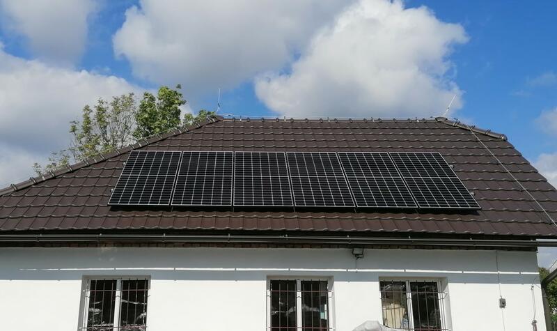 Reference: Solární elektrárna s výkonem 6,3 kWp instalovaná v Hnojníku 
