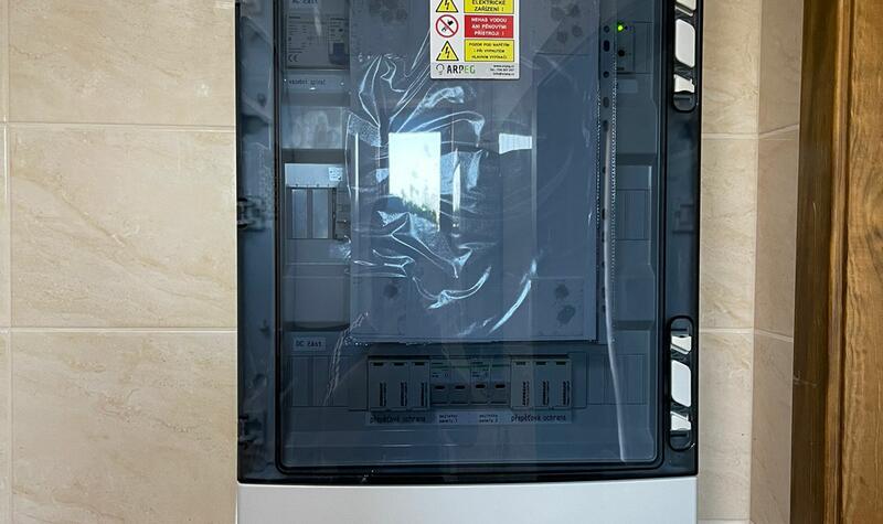 Reference: Realizace fotovoltaické elektrárny s baterií - Střemy-Jenichov