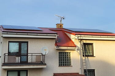 Reference: Fotovoltaická elektrárna na míru s vyřízením dotace NZÚ - Častolovice 