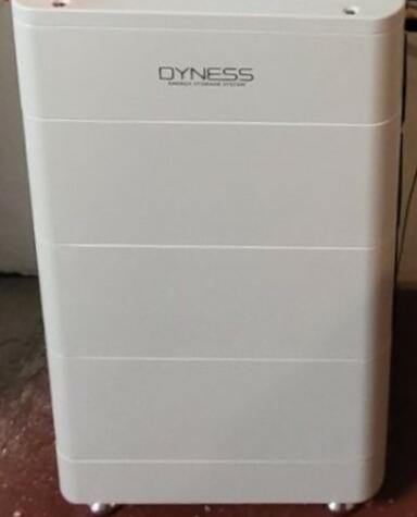 Reference: FVE s výkonem 9,9 kWp instalovaná na rovnou střechu v Chrudimi