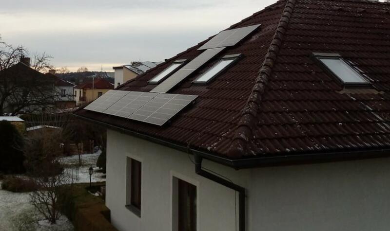 Reference: FVE s výkonem 9,9 kWp a bateriovým úložištěm - Sezimovo Ústí 