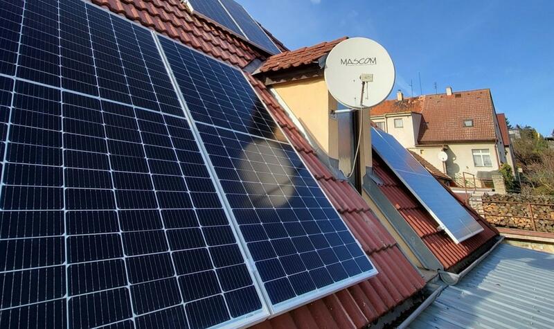 Reference: Fotovoltaická elektrárna s výkonem 5,4 kWp instalovaná v Rakovníku 