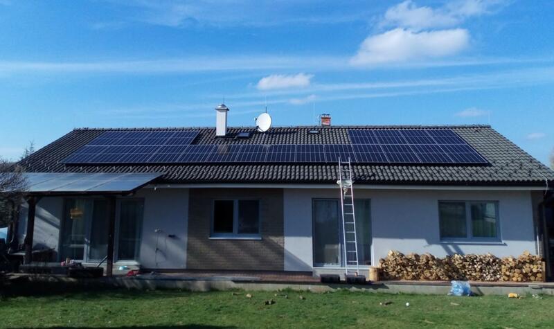 Reference: Realizace fotovoltaické elektrárny s bateriovým úložištěm - Lochovice 