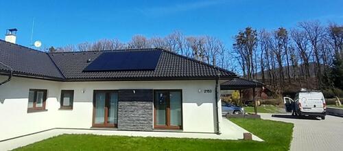 Reference FVE na míru s výkonem 9,84 kWp a využitím baterií - Frenštát pod Radhoštěm 