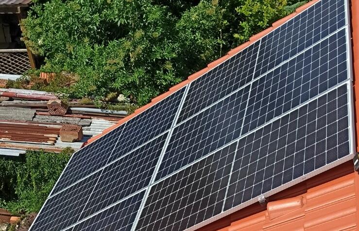 Reference: Instalace fotovoltaiky o výkonu 5,4 kWp - Petrovice 