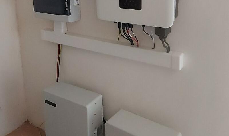 Reference: Fotovoltaická elektrárna s dobíjecí stanici pro elektromobil - Bavory