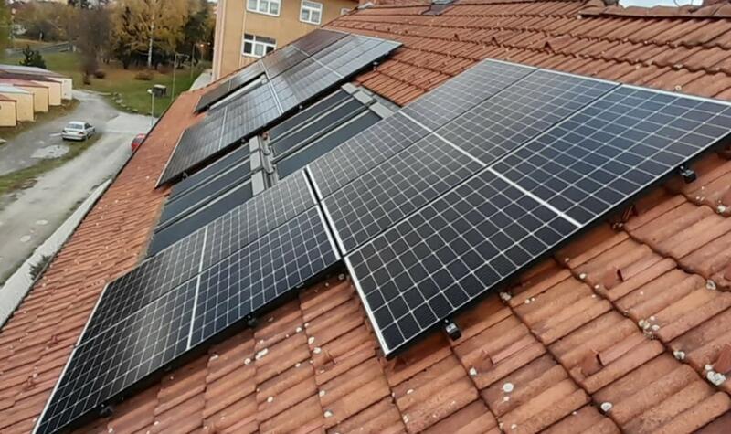 Reference: Fotovoltaická elektrárna na bytovém domě v Táboře