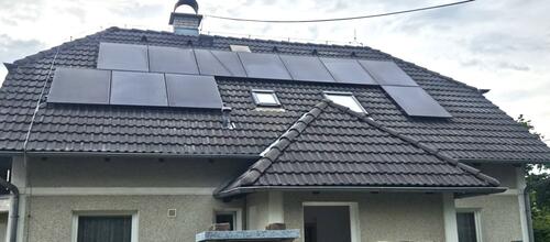 Reference Solární elektrárna na míru s bateriovým úložištěm o kapacitě 17,75 kWh - Ohrobec 