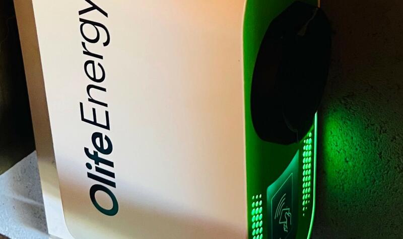 Reference: FVE s ukládáním vyrobené energie do baterií - Vrchlabí
