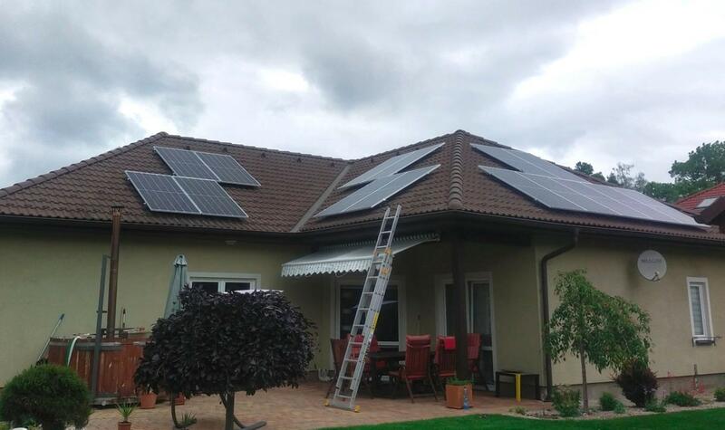 Reference: Fotovoltaická elektrárna s vyřízením dotace Nová zelená úsporám - Dačice