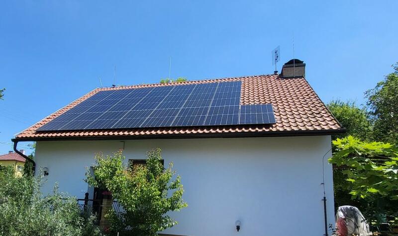 Reference: Solární elektrárna na klíč s bateriovým úložištěm - Beroun
