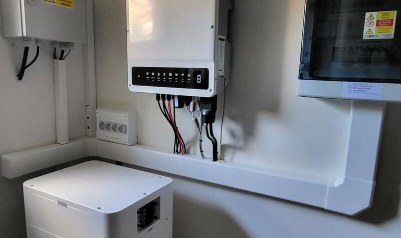 Reference: Solární elektrárna na klíč s bateriovým úložištěm - Beroun