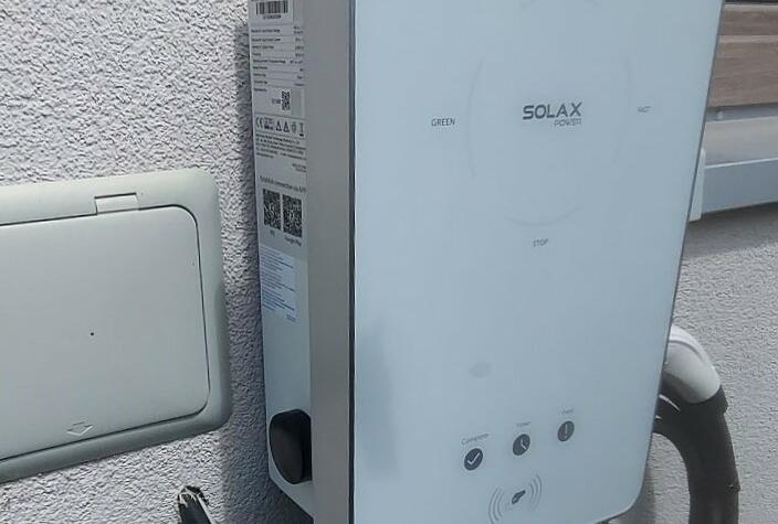 Reference: Fotovoltaická elektrárna s technologii Solax - Podolí