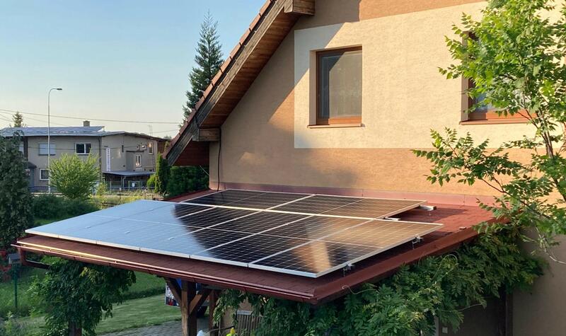 Reference: fotovoltaická elektrárna s akumulací energie - Kopřivnice 