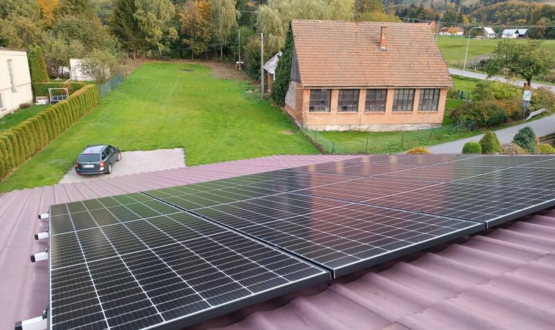 Reference: Solární elektrárna s baterií a vyřízením dotace Nová zelená úsporám - Malenovice 