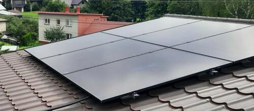 Reference Solární elektrárna instalovaná na plechovou střechu - Vendryně 