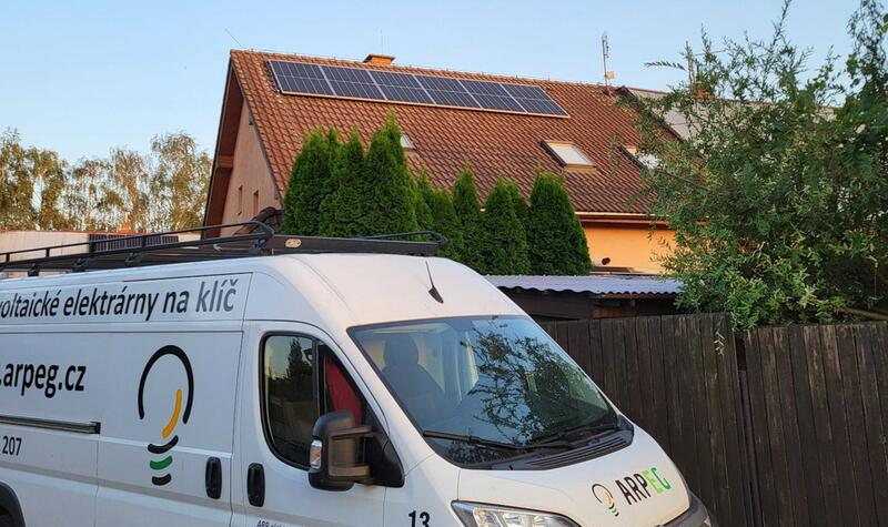 Reference: Solární elektrárna s bateriovým úložištěm a vyřízením dotace NZÚ - Dobrovice