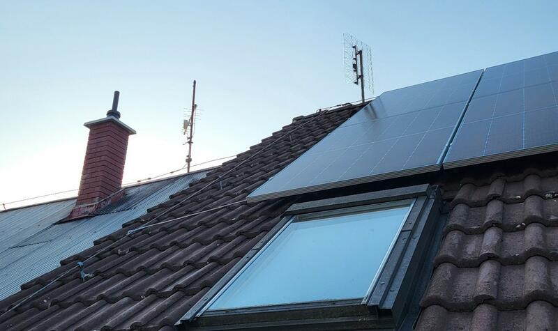 Reference: Solární elektrárna s bateriovým úložištěm a vyřízením dotace NZÚ - Dobrovice