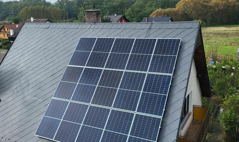 Reference: Solární elektrárna instalovaná na sadlovou střechu - Vrbice-Vetlá