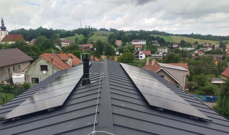 Reference: Solární elektrárna bez bateriového úložiště - Staříč 