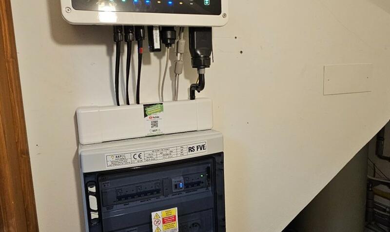 Reference: Realizace fotovoltaické elektrárny s bateriovým úložištěm - Řepín