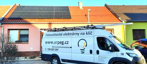 Reference Fotovoltaická elektrárna s baterií o kapacitě 14,2 kWh - Tvrdonice 
