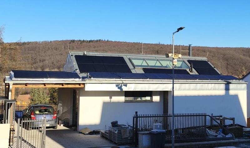 Reference: Instalace solární elektrárny vs bateriovým úložištěm -  Kanice 