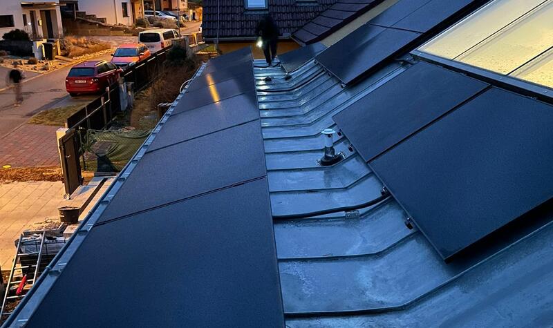 Reference: Instalace solární elektrárny vs bateriovým úložištěm -  Kanice 