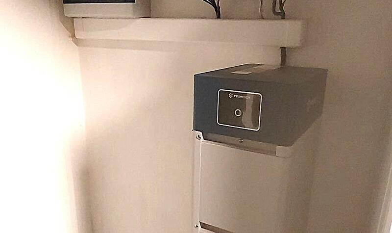 Reference: Instalace solární elektrárny vs bateriovým úložištěm -  Kanice 