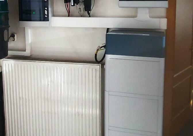Reference: FVE s dobíjecí stanici pro elektromobil a chytrým řízením GreenBox - Olomouc