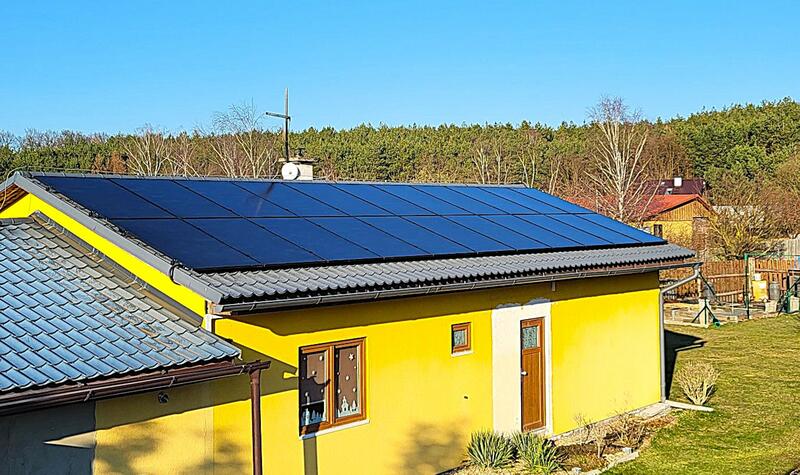 Reference: Solární elektrárna s baterií a Green Boxem - Chudíř