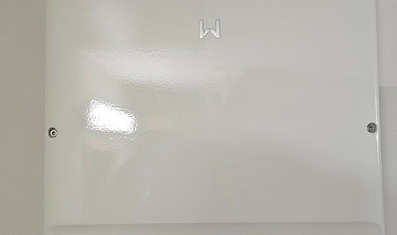 Reference: Fotovoltaika s dobíjecí stanici pro elektromobil - Kačice