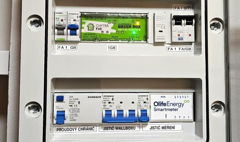 Reference: Fotovoltaika s výkonem 9,9 kWp a chytrým řízením GreenBox - Abertamy Karlovarský kraj 