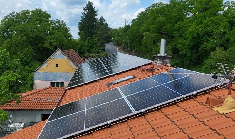 Reference: Fotovoltaická elektrárna s GreenBoxem - Stará Lysá, Středočeský kraj