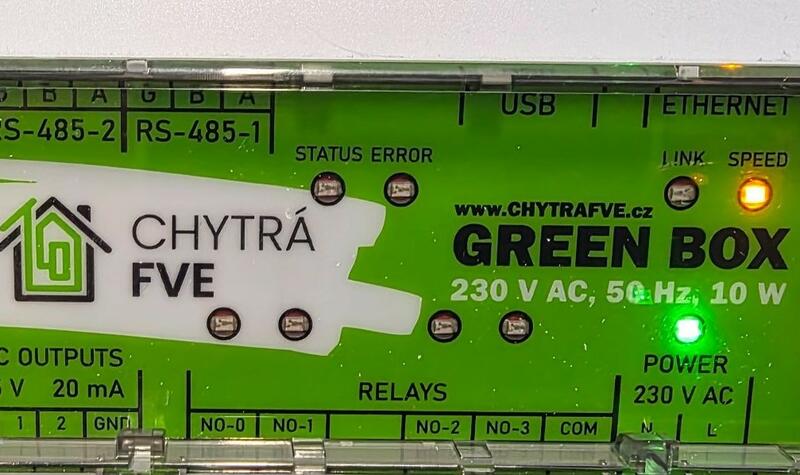 Reference: Fotovoltaika s dobíjecí stanici pro elektromobily a chytrým řízením GreenBox - Herink 
